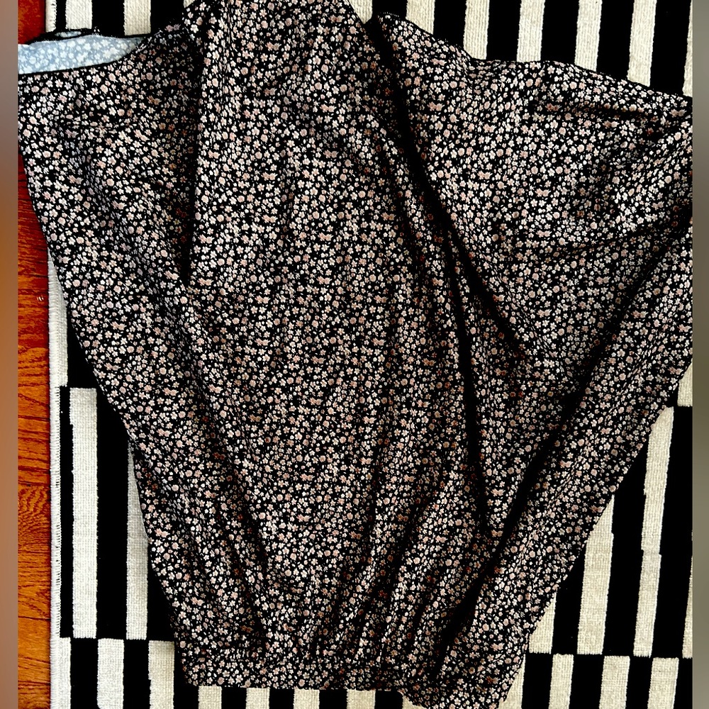 AEO MIDI Pleated Skirt XL